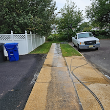 Concrete-Sidewalk-Cleaning-in-Brick-NJ-Restoring-Heavily-Stained-Surfaces 3
