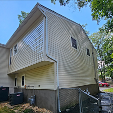 Reliable-House-Washing-and-Concrete-Cleaning-in-Lakewood-NJ 4
