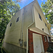 Reliable-House-Washing-and-Concrete-Cleaning-in-Lakewood-NJ 9